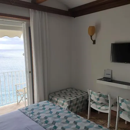 Taverna Del Capitano ホテル Marina del Cantone