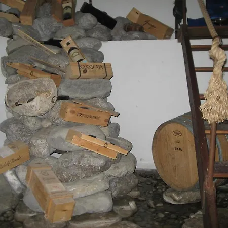 ホテル Taverna Del Capitano 4*