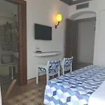 Ξενοδοχείο Taverna Del Capitano Marina del Cantone