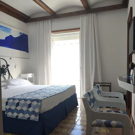 호텔 Taverna Del Capitano Marina del Cantone