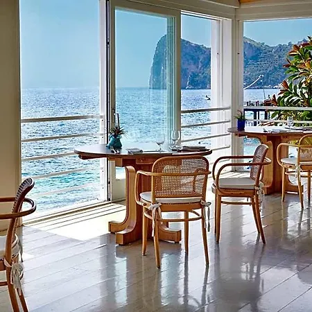 Taverna Del Capitano 4* Marina del Cantone
